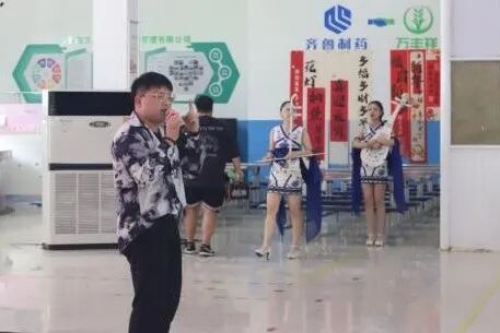 1757931821479307.jpg 2.jpg